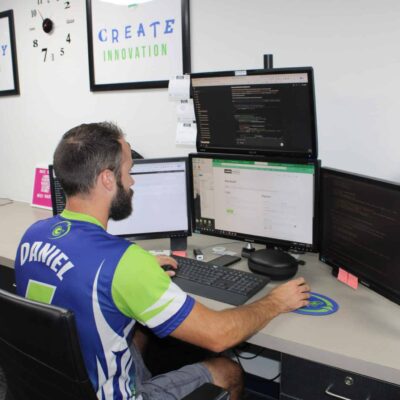 how to know when it's time to update your website, update your website, when to update your website